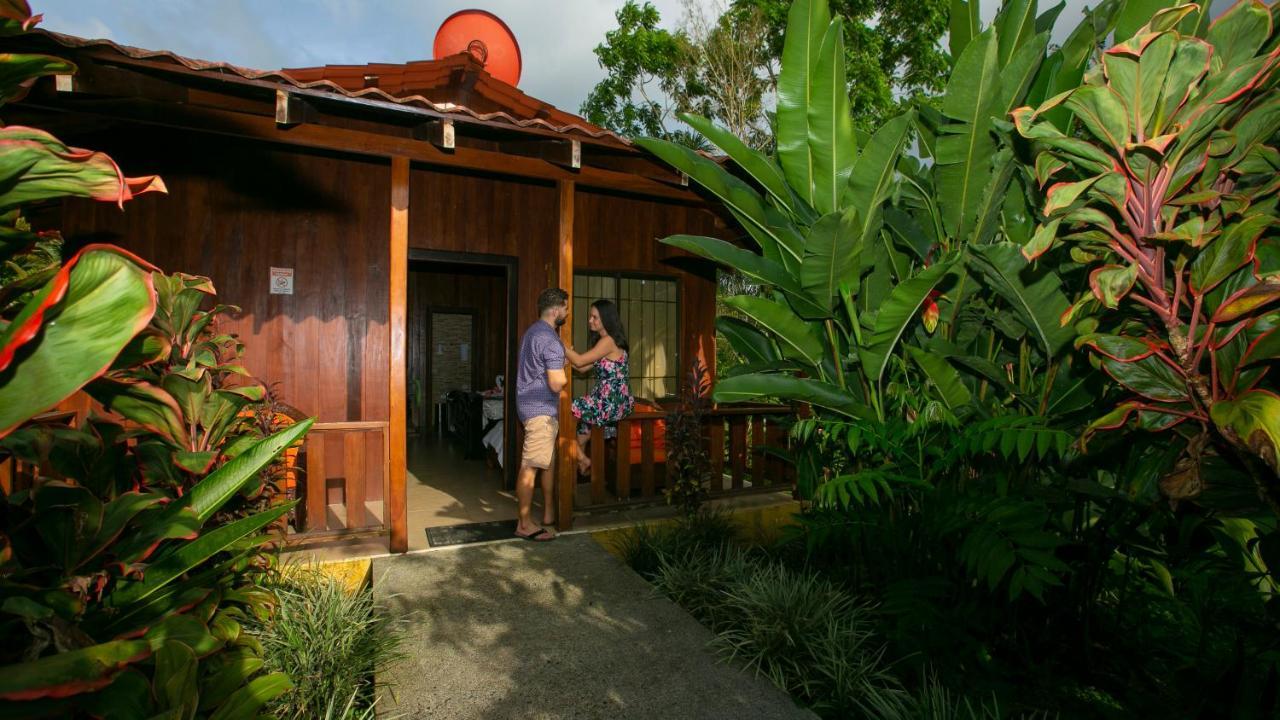 Hotel Rancho Cerro Azul La Fortuna Exterior foto
