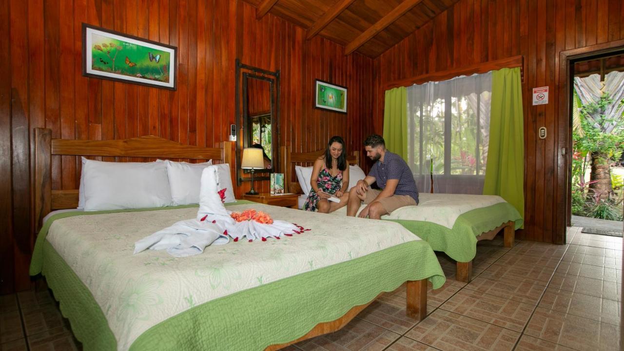 Hotel Rancho Cerro Azul La Fortuna Exterior foto