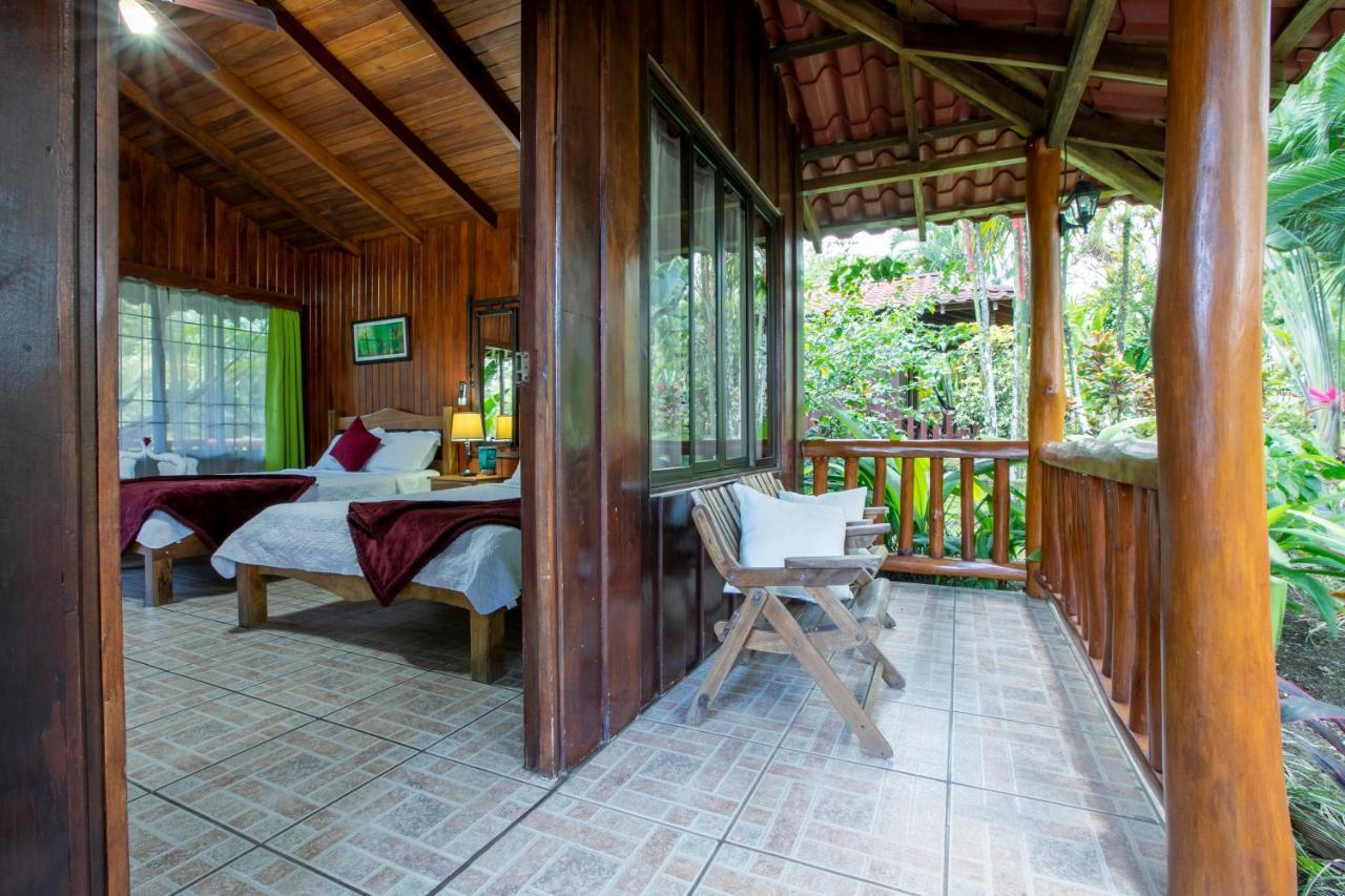 Hotel Rancho Cerro Azul La Fortuna Exterior foto