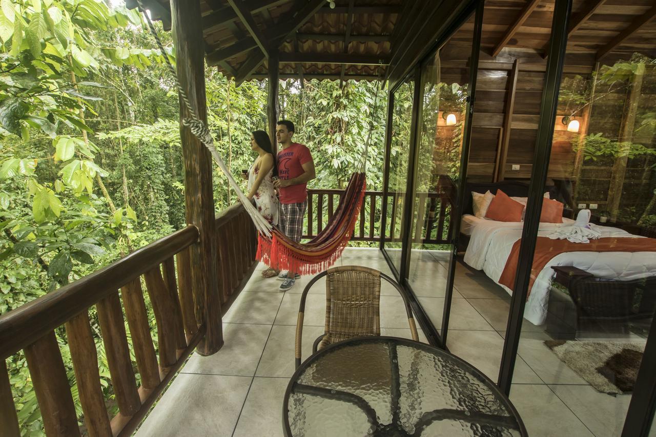 Hotel Rancho Cerro Azul La Fortuna Exterior foto